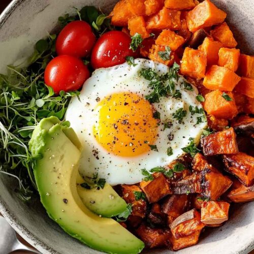 Breakfast Bowl – The Ultimate Guide to Building Healthy, Delicious Bowls 4 savory breakfast bowl with eggs and avocado